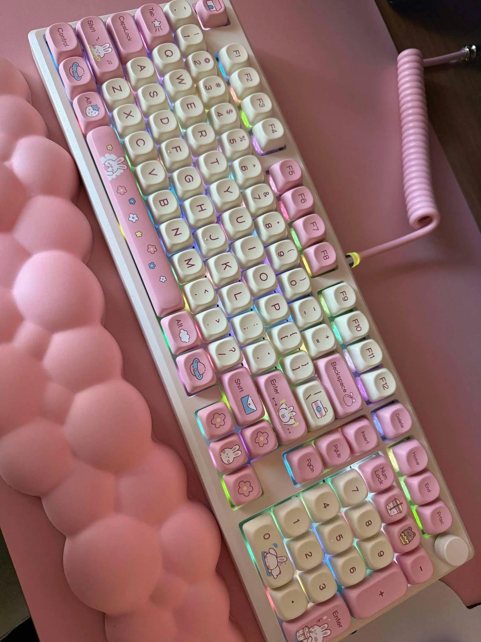 EPOMAKER Cream Bunny Keycaps Set
